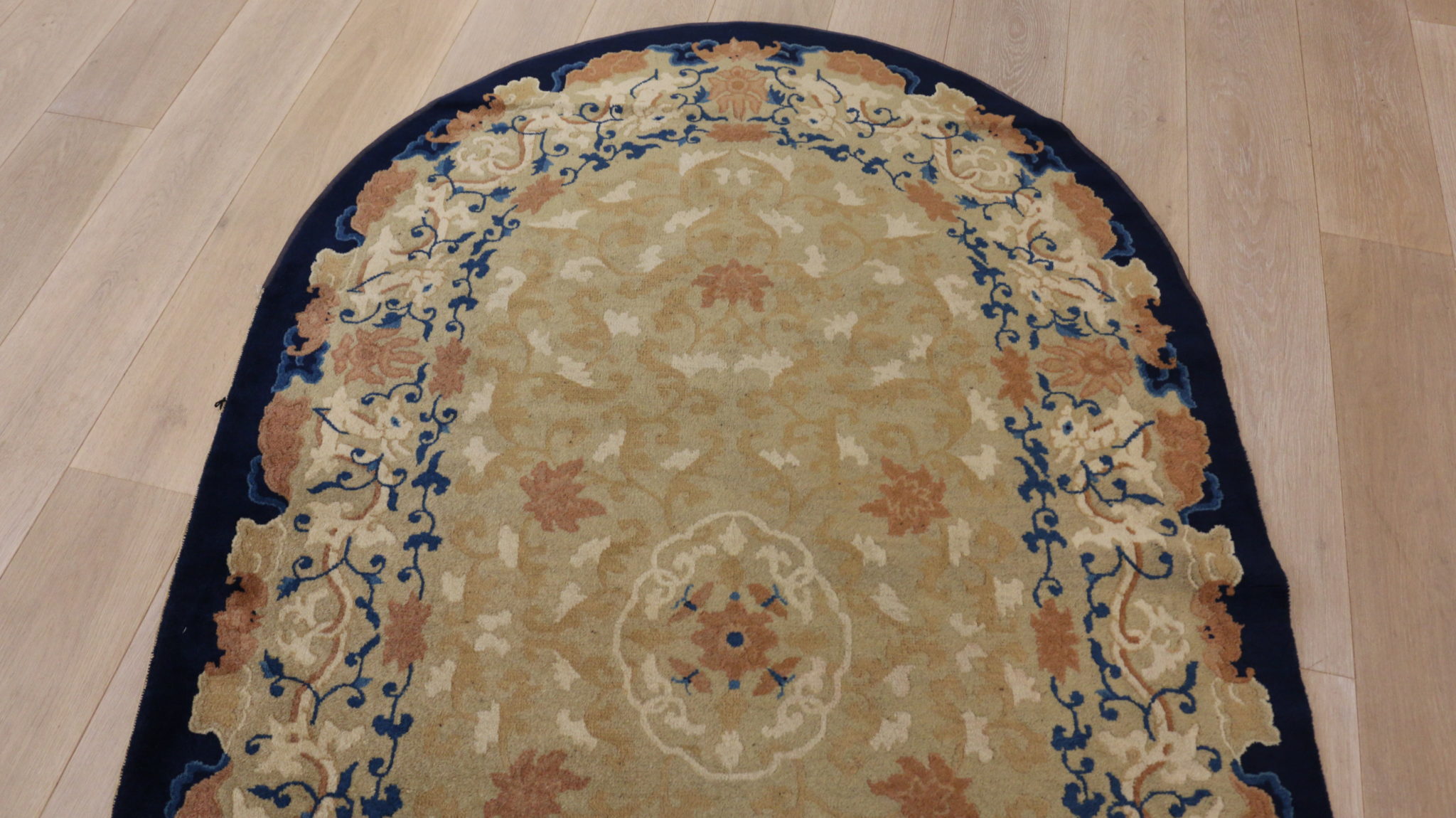 Large Oval Rugs For Dining Room